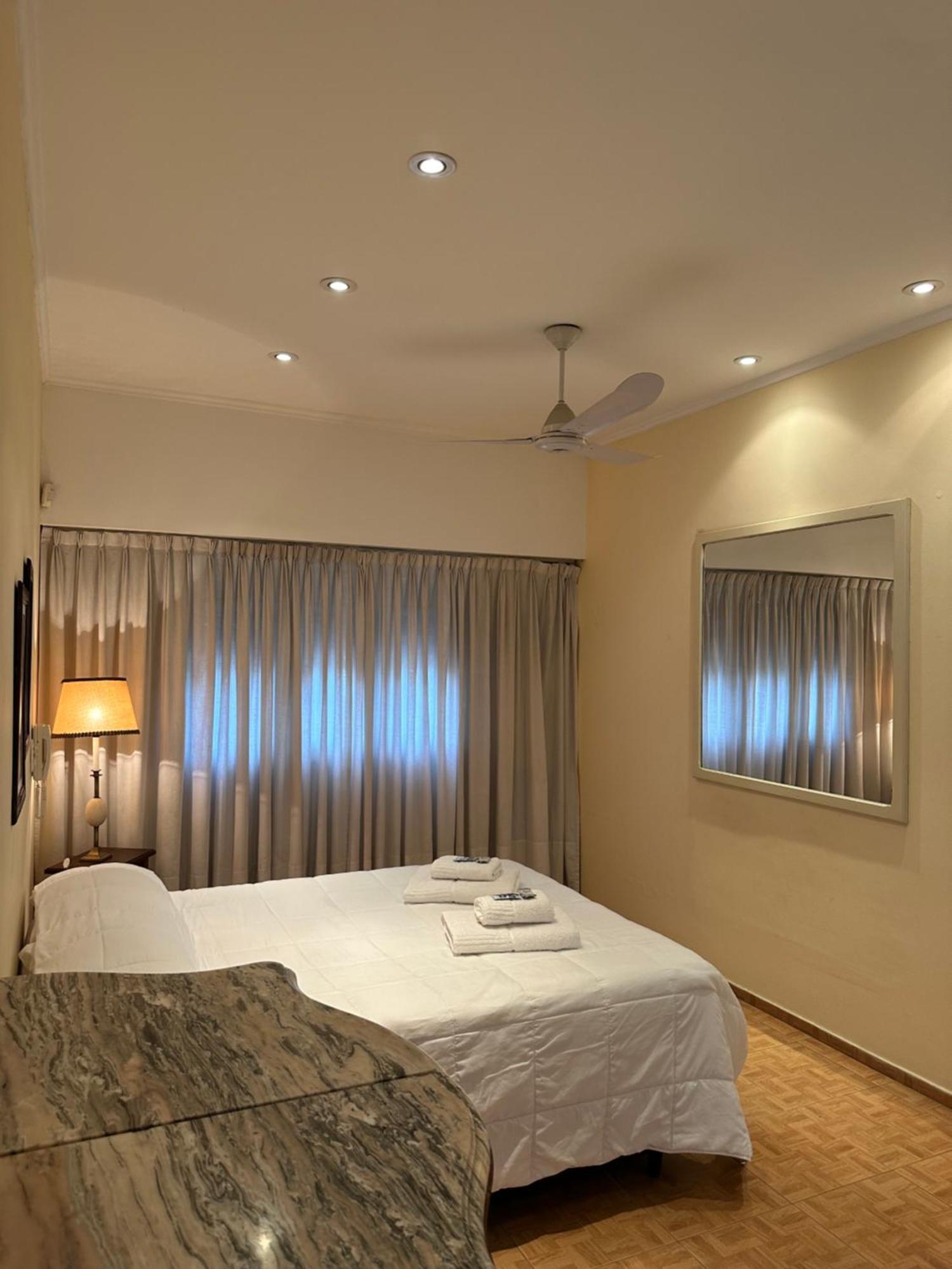 Lpr Express Eze Airport Hotell Monte Grande Eksteriør bilde